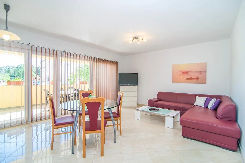 Apartment Una 2 Pola Croazia
